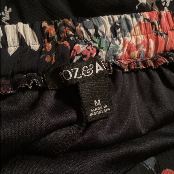 Roz & Ali Size M Floral Black Maxi Skirt - Picture 2 of 6
